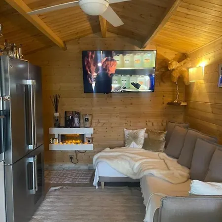 Maison Luxueuse *